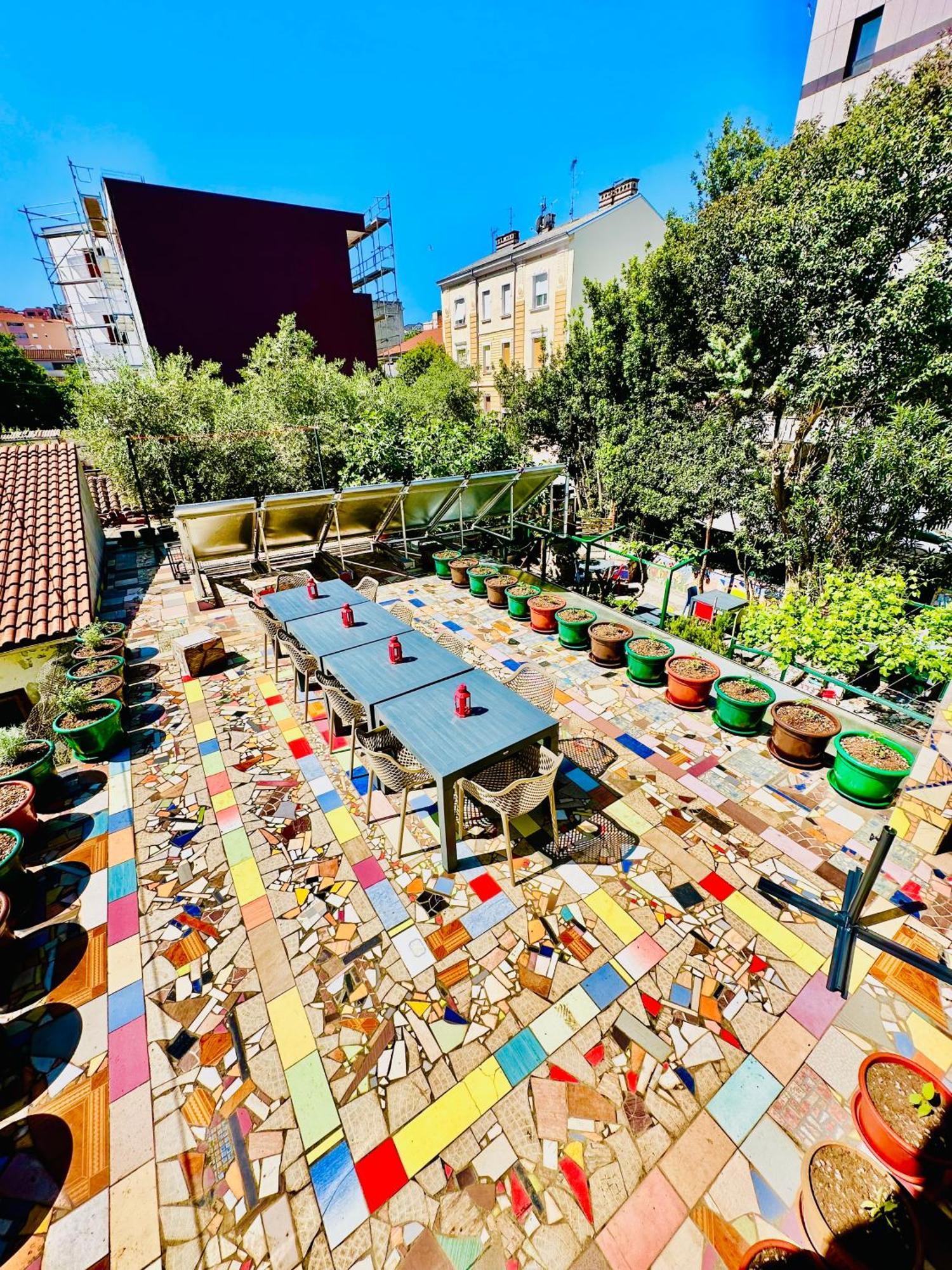 Hostel Art & Joy Pula Exterior foto